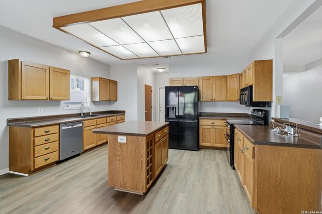 7803 Alton Blvd, Selma, TX 78154