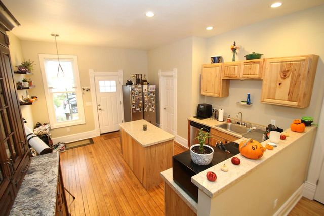 1507 N Cass STREET, Milwaukee, WI 53202