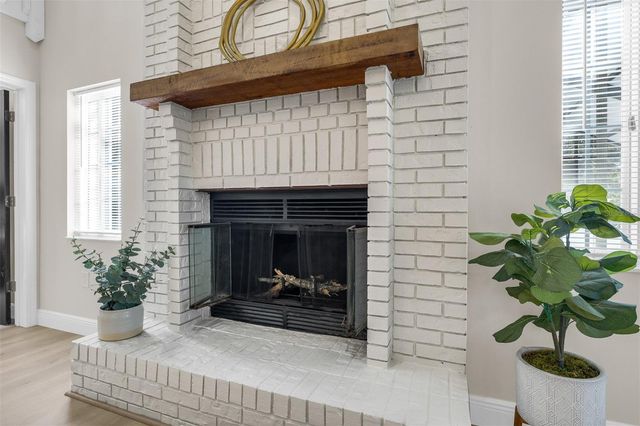 1216 LINMAR AVENUE, Fruitland Park, FL 34731