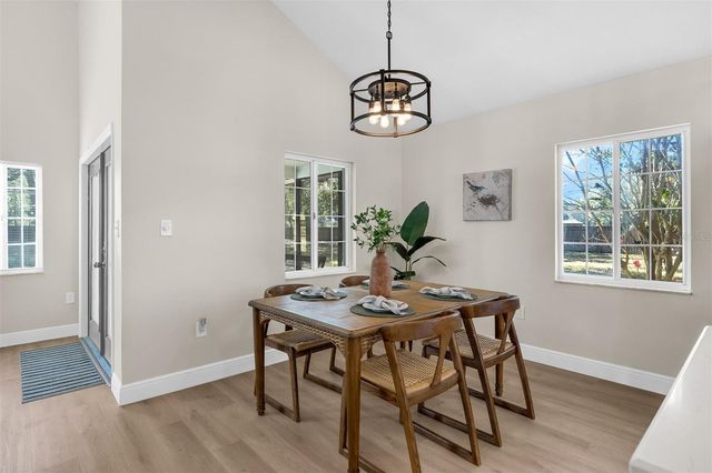 1216 LINMAR AVENUE, Fruitland Park, FL 34731