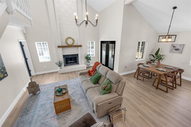 1216 LINMAR AVENUE, Fruitland Park, FL 34731