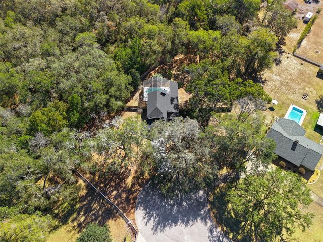 1216 LINMAR AVENUE, Fruitland Park, FL 34731