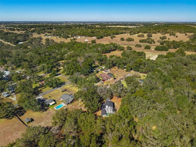 1216 LINMAR AVENUE, Fruitland Park, FL 34731