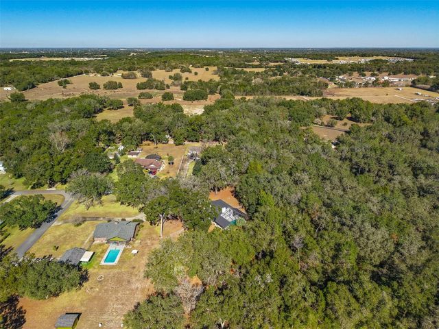 1216 LINMAR AVENUE, Fruitland Park, FL 34731