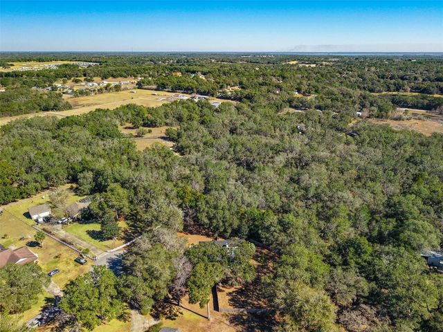 1216 LINMAR AVENUE, Fruitland Park, FL 34731