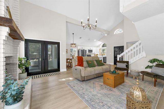 1216 LINMAR AVENUE, Fruitland Park, FL 34731