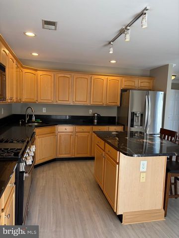 139 COBURN RD, Pennington, NJ 08534
