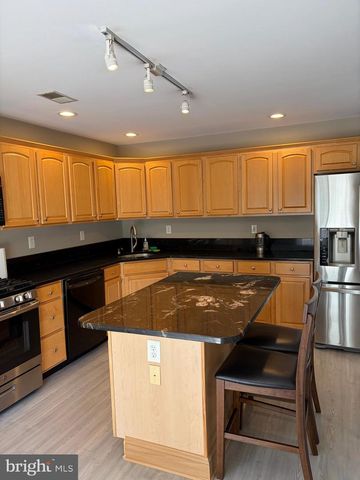 139 COBURN RD, Pennington, NJ 08534