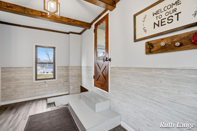 408 Brady Street NW, Comstock Park, MI 49321