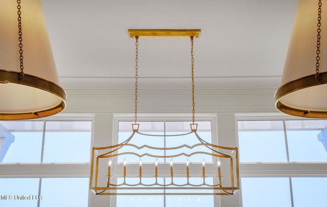 403 Gill Avenue, Ocean Springs, MS 39564