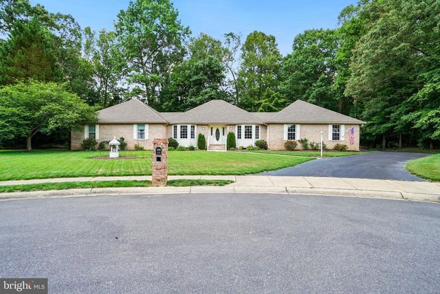 105 CORNWALL CT, La Plata, MD 20646