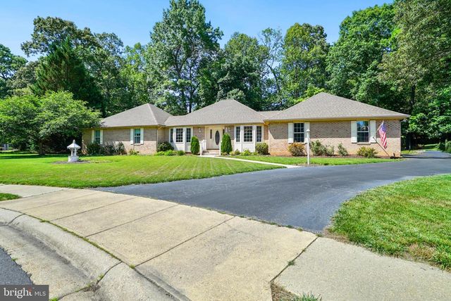 105 CORNWALL CT, La Plata, MD 20646