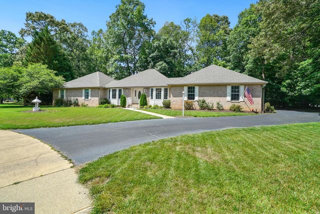 105 CORNWALL CT, La Plata, MD 20646