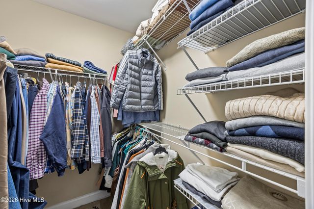 8600 Abbey Glen Way, Wilmington, NC 28411