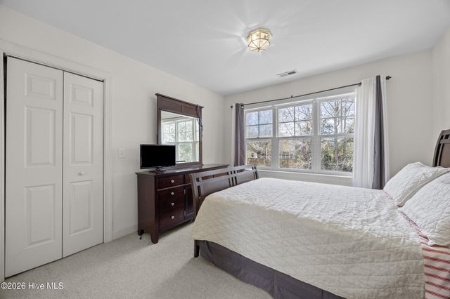 8600 Abbey Glen Way, Wilmington, NC 28411