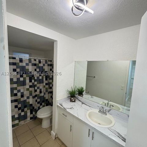 17255 SW 95th Ave D153, Palmetto Bay, FL 33157