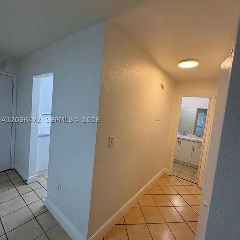 17255 SW 95th Ave D153, Palmetto Bay, FL 33157