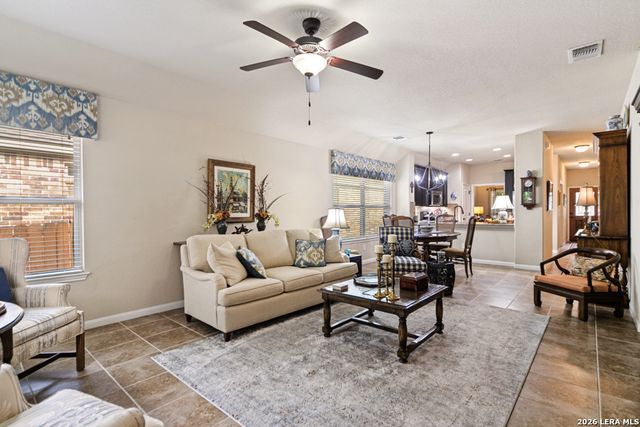 361 DERBY DR, Boerne, TX 78006