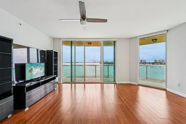 2650 Lake Shore Drive 1006, Riviera Beach, FL 33404