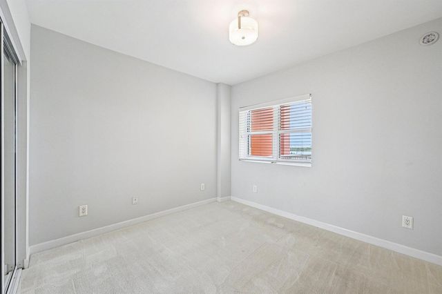 2650 Lake Shore Drive 1006, Riviera Beach, FL 33404