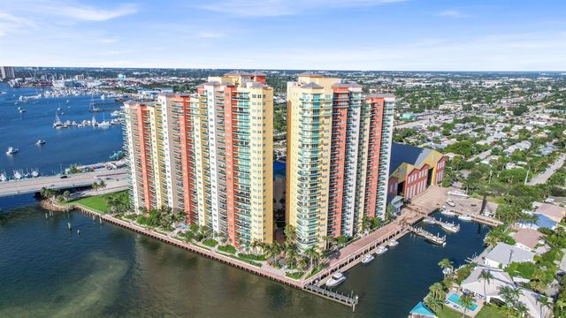 2650 Lake Shore Drive 1006, Riviera Beach, FL 33404