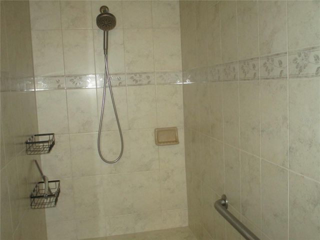 2211 OAKLEY GREEN DRIVE, Sun City Center, FL 33573