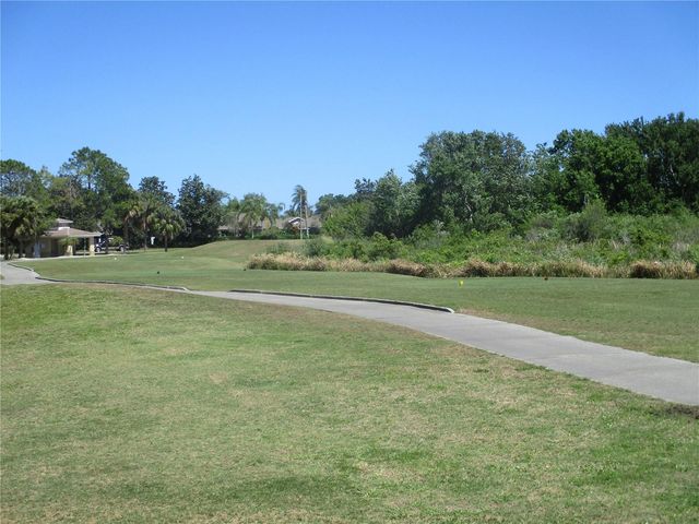 2211 OAKLEY GREEN DRIVE, Sun City Center, FL 33573