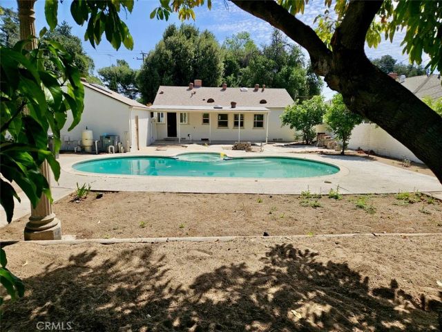 2916 N I, San Bernardino, CA 92405