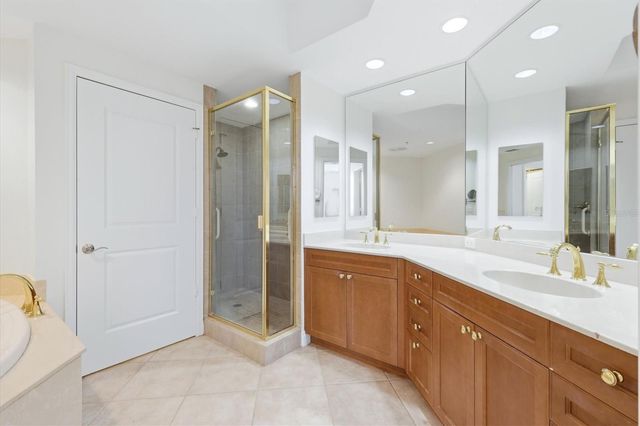 50 CENTRAL AVE 16-C, Sarasota, FL 34236