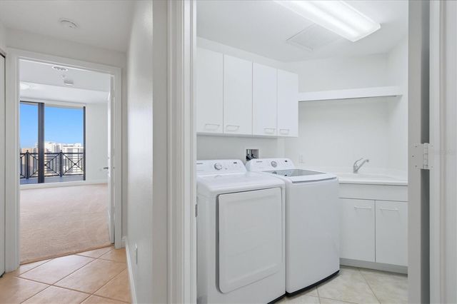 50 CENTRAL AVE 16-C, Sarasota, FL 34236