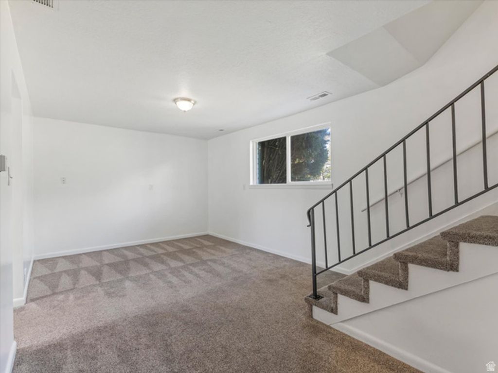 385 W 700 N, Orem, UT 84057 — photo 5
