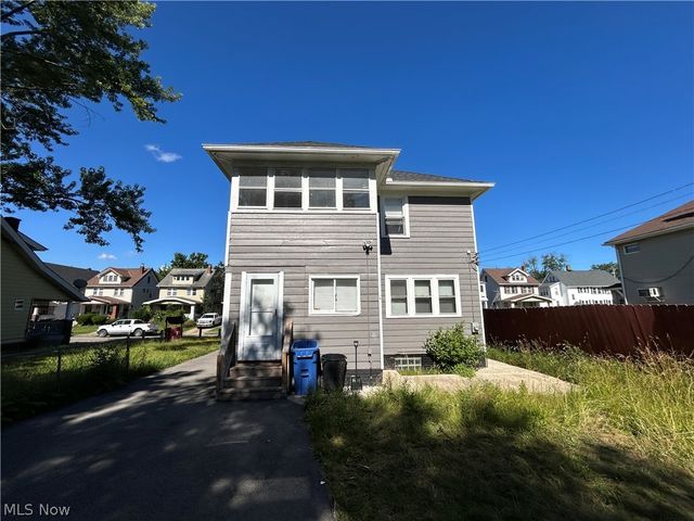 1251 E 143rd Street, East Cleveland, OH 44112