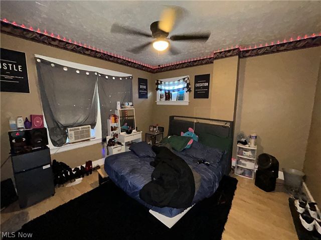 1251 E 143rd Street, East Cleveland, OH 44112