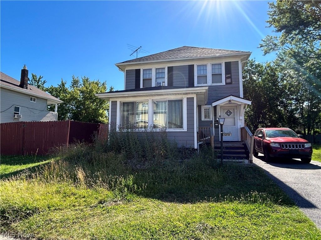 1251 E 143rd Street, East Cleveland, OH 44112