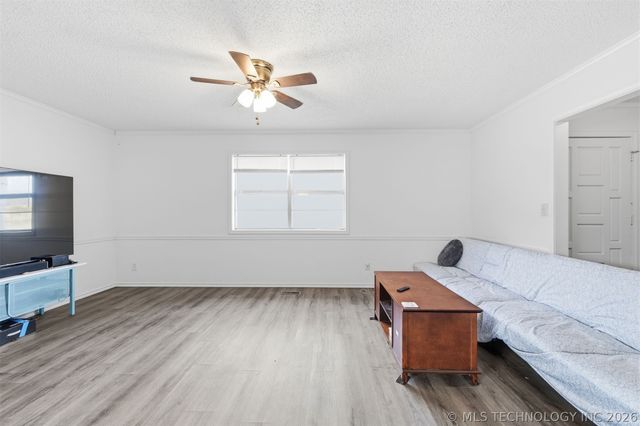 20270 S 930 Road W, Okmulgee, OK 74447