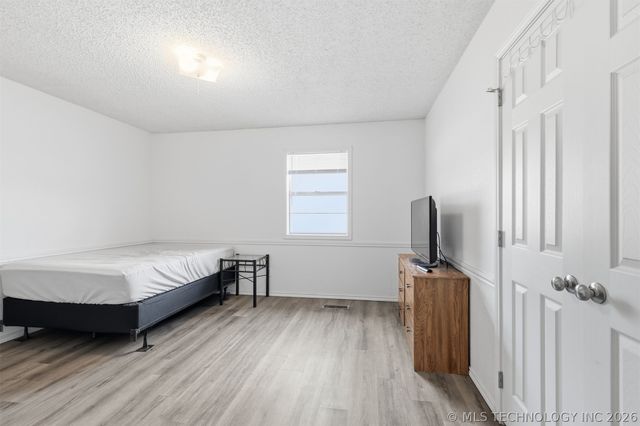 20270 S 930 Road W, Okmulgee, OK 74447