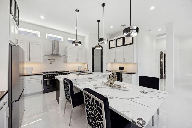 3379 Tampa Street, Houston, TX 77021