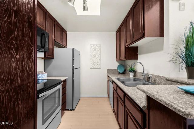 4239 Via Arbolada 308, Los Angeles, CA 90042
