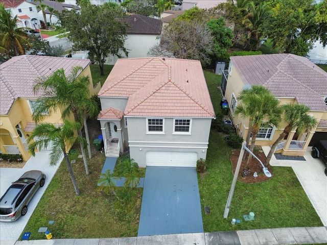 15895 NW 5th Street, Pembroke Pines, FL 33028
