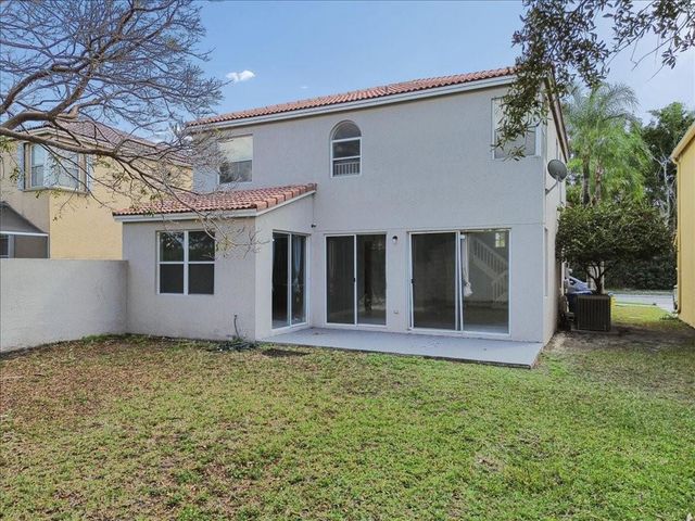 15895 NW 5th Street, Pembroke Pines, FL 33028