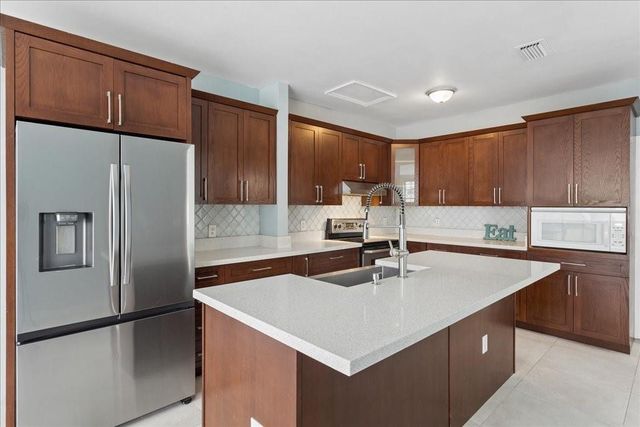 15895 NW 5th Street, Pembroke Pines, FL 33028