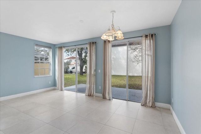 15895 NW 5th Street, Pembroke Pines, FL 33028