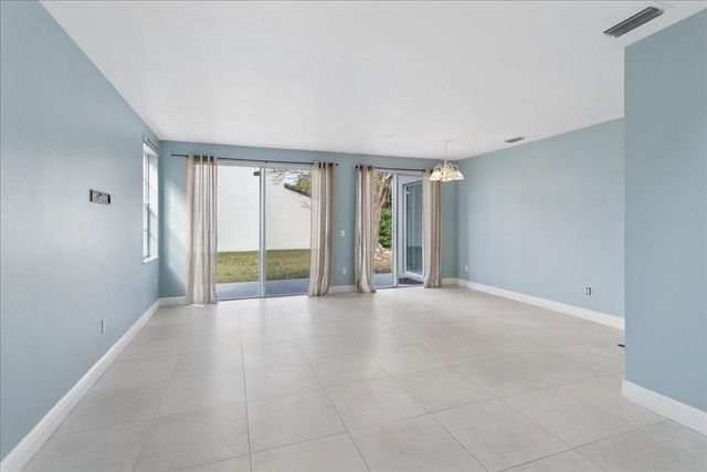 15895 NW 5th Street, Pembroke Pines, FL 33028