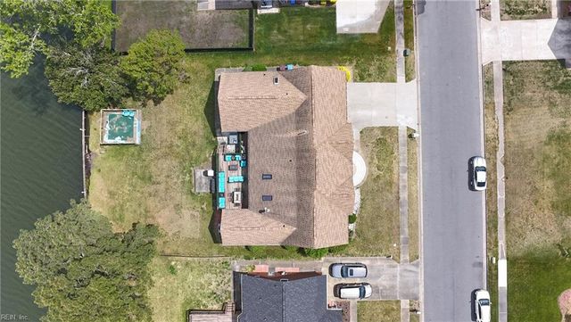 4032 Lakeview DR, Chesapeake, VA 23323