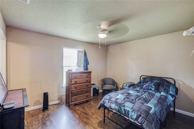 104 Richard Lane, Azle, TX 76020