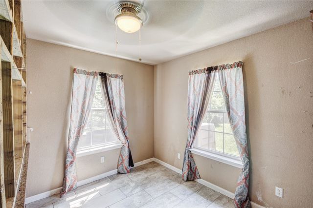 104 Richard Lane, Azle, TX 76020