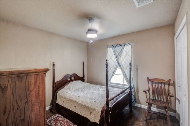 104 Richard Lane, Azle, TX 76020