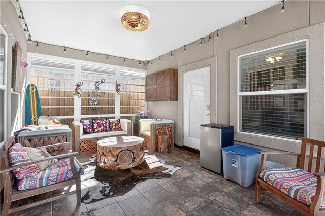 14133 PALO SECO Dr, Corpus Christi, TX 78418