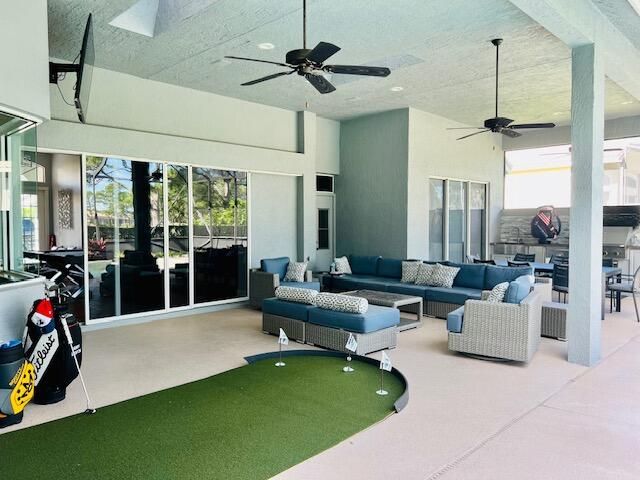 8204 Kiawah Trace, Port St. Lucie, Port St Lucie, FL 34986