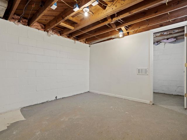 11447 Columbia Street, Redford, MI 48239